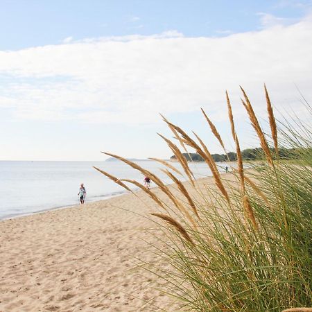 Terrasse, Gratis Nutzung Vom Ahoi Erlebnisbad Und Sauna In Sellin - Meeresblick Fewo 32 Goehren  Exteriér fotografie